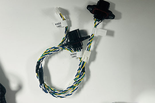 Communication wiring harness